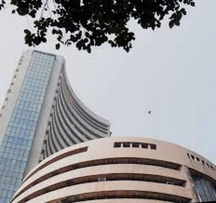 Closing bell: Sensex closes 90 points lower, Nifty ends below 10,000