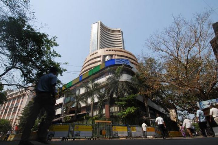 Closing bell: Sensex closes over 200 points up, Nifty above 9,950, metal stocks gain