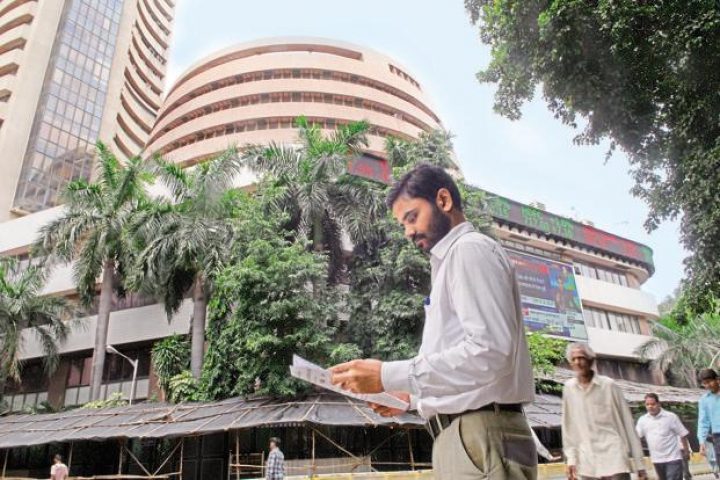 Sensex jumps 300 points, Nifty above 10,160, metal stocks surge
