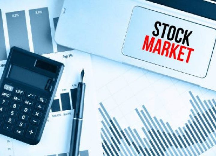 Market Live: Nifty flat, Sensex trades higher; RIL, ITC among top gainers
