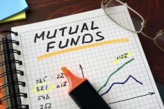 The dangers of high mutual fund inflows