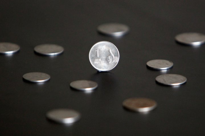 Rupee furthers rally, up 3 paise in early trade