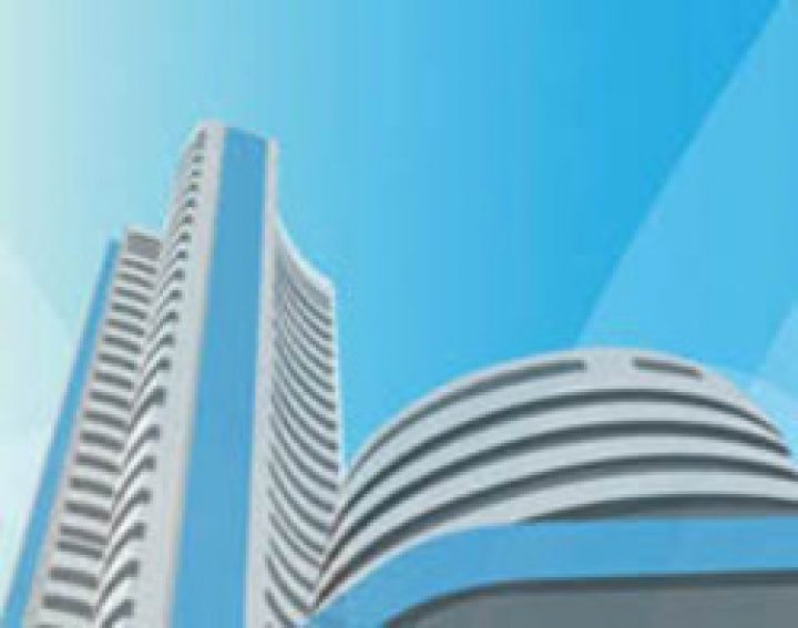 Live Market Updates: Sensex gains slightly