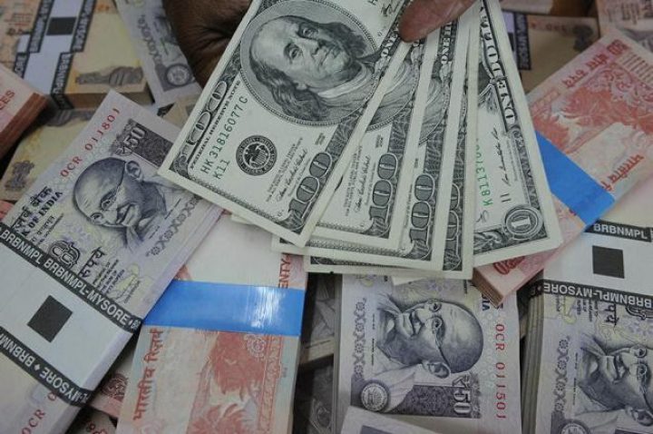 Rupee weakens against US dollar in opening trade