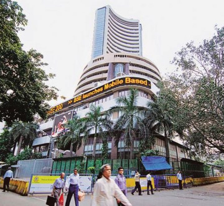 Market Live: Sensex, Nifty trade higher, oil, pharma stocks gain