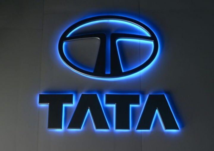 Nifty struggles below 8800 amid consolidation; Tata Motors falls